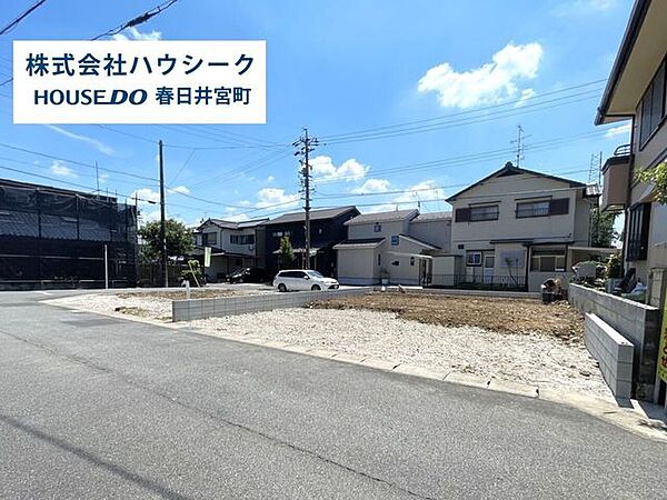 全体　2026年8月24日撮影二方向道路で明るく風通し良好♪駐車2台分可能！
