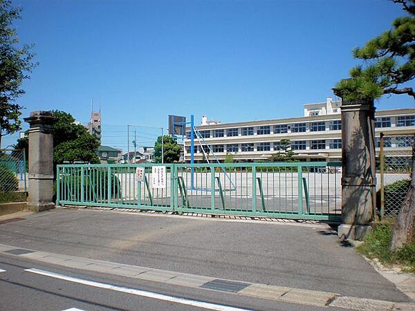 春日井市立春日井小学校 春日井小学校 1200m