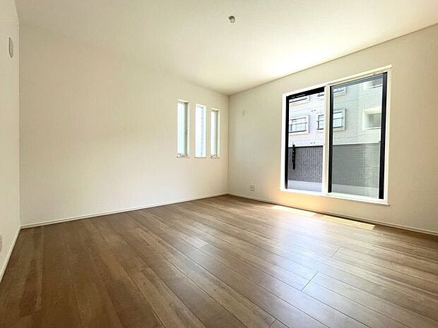 ◇洋室◇　同仕様ゆとりのある広さで家具の配置も楽しめます♪収納完備！