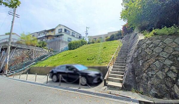 駐車3台可能（車種による）