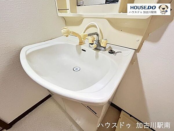 使いやすさと美しさを兼ね備えた洗面空間です♪