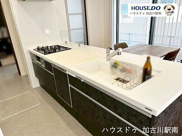 ☆食器洗浄乾燥機付きのキッチンでお料理も快適です☆