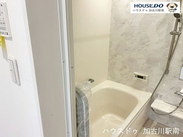 同型写真（浴室）