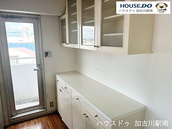 同型写真（キッチン）