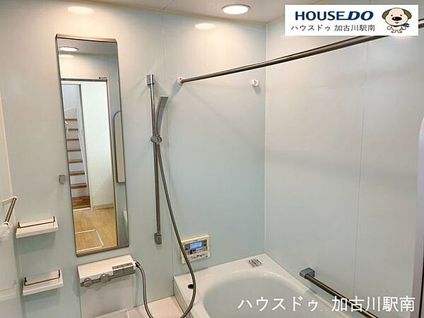 同型写真（浴室）