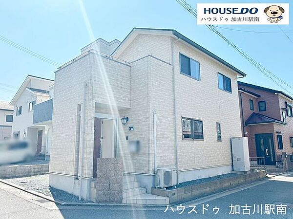 外観：328000688233