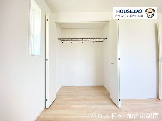 クローゼット充実で、お部屋はいつも広々♪