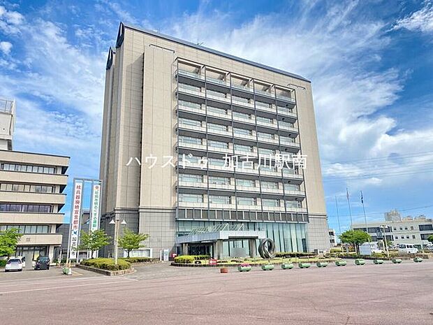 加古川市役所 950m