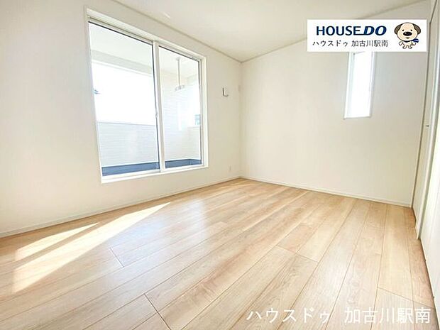 使い方は自由自在。暮らしにフィットする洋室♪