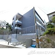 吹田駅より徒歩17分 2階 築8年2ヶ月の賃貸物件