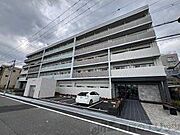 江坂駅より徒歩17分 3階 新築の賃貸物件