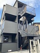 下新庄駅より徒歩5分 2階 築1年の賃貸物件