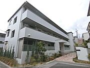 南茨木駅より徒歩10分 3階 築9年9ヶ月の賃貸物件