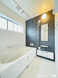 一宮市木曽川町黒田字北沼:浴室