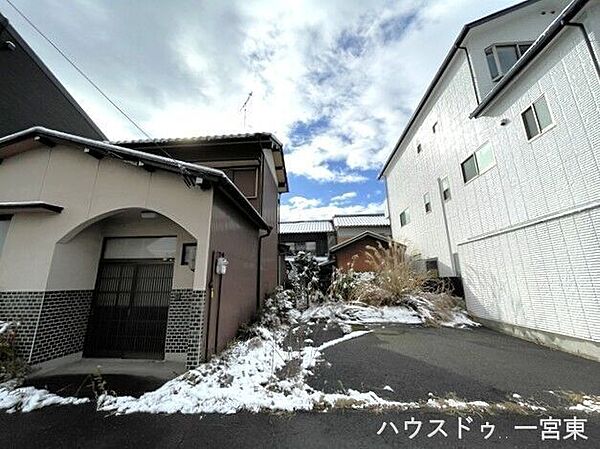 北側が前面道路なので、道路とは反対側にリビングや庭を作りやすく、道路からの視線を気にせずプライバシーが保てます。