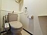 トイレ：●トイレ●温水洗浄付トイレは冬場の冷たい便座を暖めてくれます。収納棚もついています。
