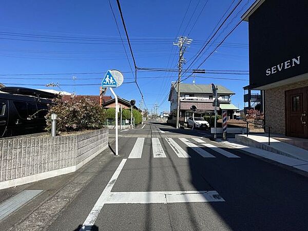 【東側北向き】見通しが良いため安全性が高まります
