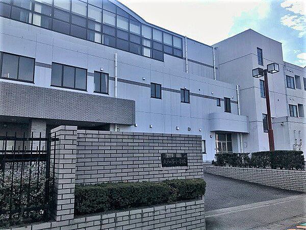 大和西小学校【教育目標】「未来を自ら切り拓く子」の育成【めざす児童】生きる力の基礎を身につけた大和西っ子 1120m