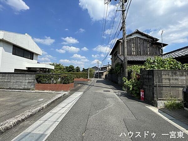 ≪北側東向き　幅約3.7ｍ≫