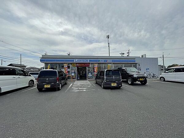 ローソン一宮萩原町富田方店24時間営業。スローガンは「マチの健康ステーション」、健康や美容に配慮した商品が豊富。(電子マネー利用可　ＡＴＭあり　ネット通販あり）Ponta dポイントサービスあり…
