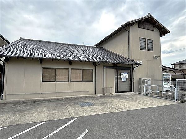すずらん診療所診療科目：内科、外科、訪問診療（在宅医療）、健康診断・人間ドック、禁煙外来、睡眠時無呼吸症候群診療時間：9:00－12:00　16:30－19:00休診日：水曜日午後、土曜日 390m