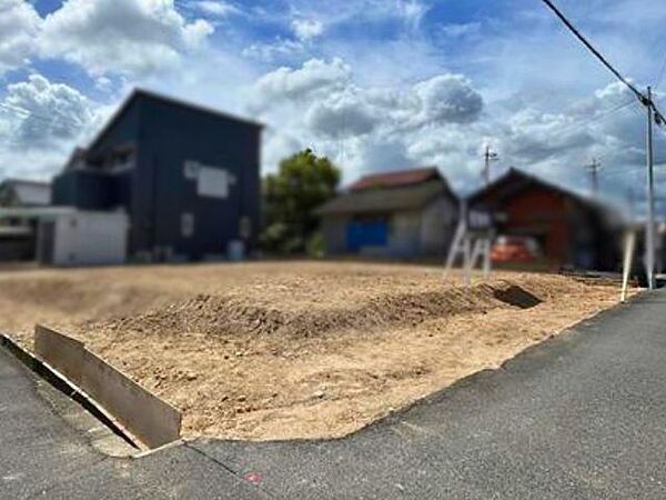 東角から撮影：お好きなハウスメーカーさんで建築可能です