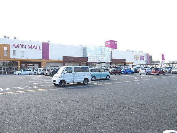 イオンモール四日市北店　専門店数は80前後の大型ショッピングモールです。毎日のお買物はもちろん、お休みの日に家族でショッピングを楽しめます食品8：00～23：00専門店10：00～21：…