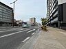 外観：前面道路は国道1号線。主要道路へのアクセスが良く、お車での移動にも便利な立地です。