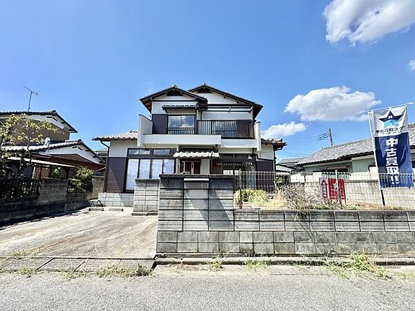 ◆外観（リフォーム後）｜どっしりとした佇まいで、家に帰るたび安心感を与えてくれます。