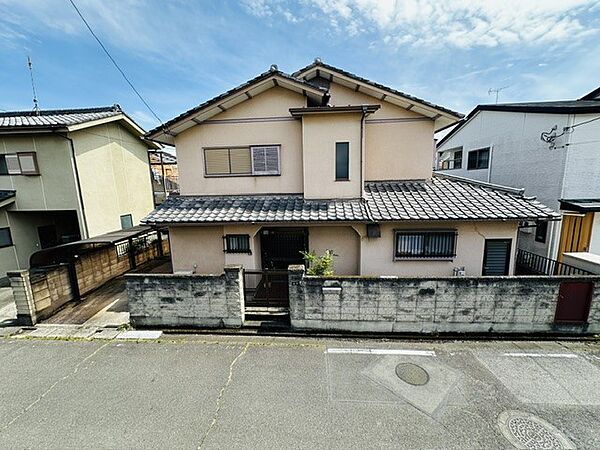 ◆外観｜カーポート付き！