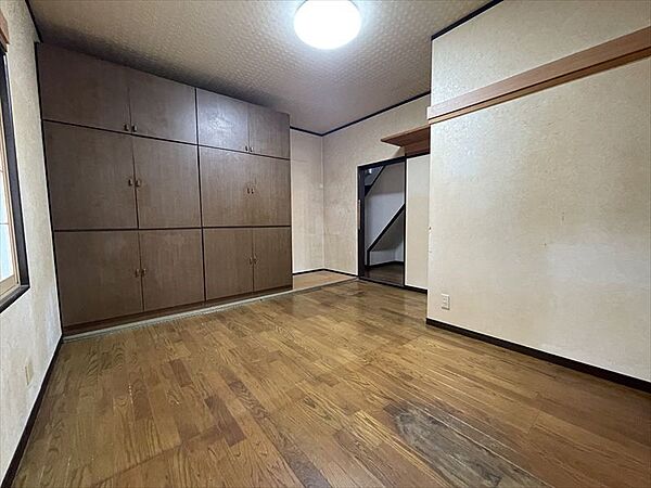 【洋室】収納付きで広く使える♪※2026年6月撮影
