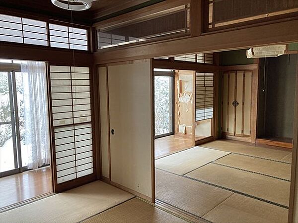 【和室】畳の香りに包まれる穏やかな和の暮らし