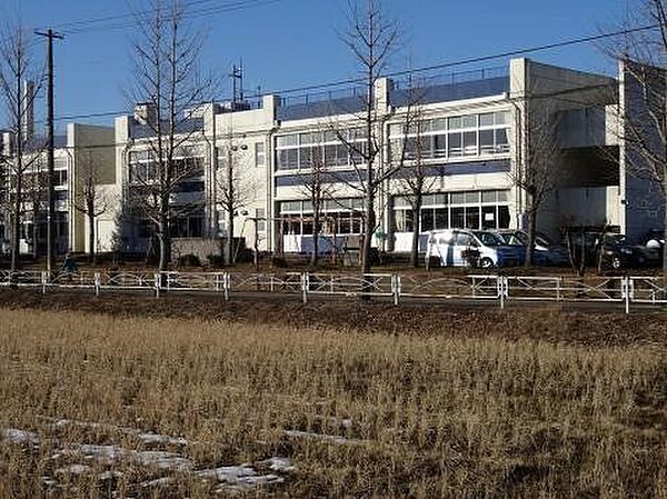 小学校 500m 三条市立月岡小学校