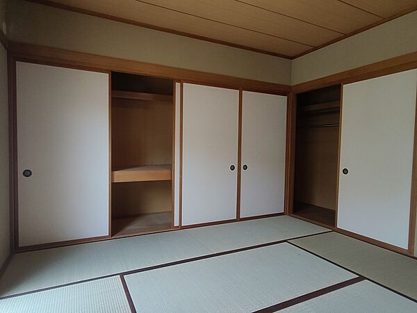 ご両親がお泊りになっても、ぬくもりを感じられる和室でゆっくりとお寛ぎいただけます♪　※リフォーム後写真