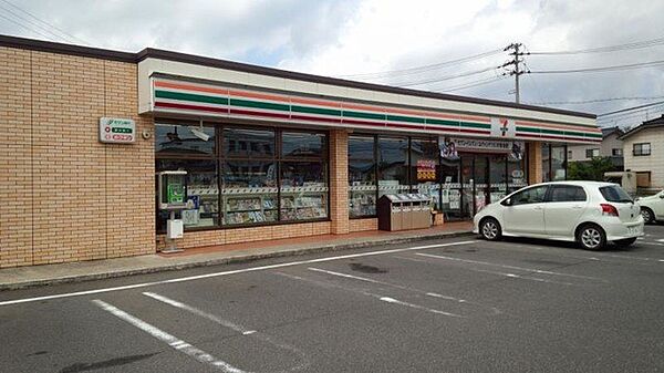 コンビニ 767m セブンイレブン新潟城所インター店
