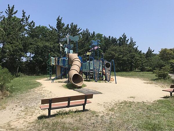 公園 813m 山の下海浜公園