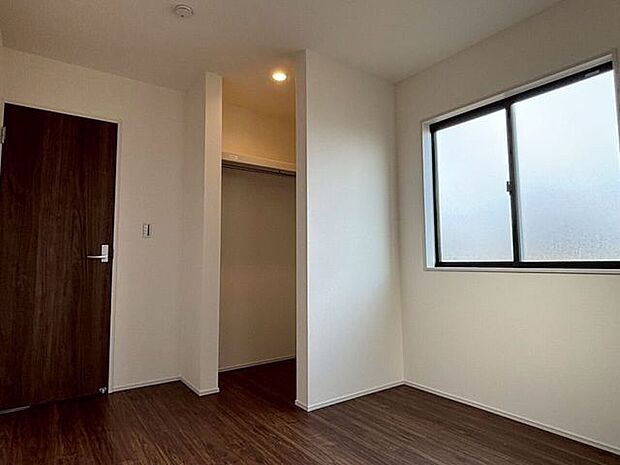 ＊北側5.06帖洋室＊