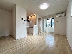 リテンリュカII 1階1LDKのリビング/ダイニング