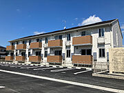  築1年11ヶ月 2階建の賃貸物件