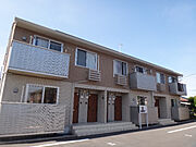  築8年6ヶ月 2階建の賃貸物件