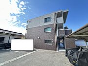 隈之城駅より徒歩8分 築2年11ヶ月 3階建の賃貸物件