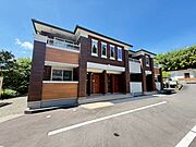  築5年6ヶ月 2階建の賃貸物件