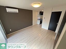 ボッテガノワール 101 1階ワンルームのリビング/ダイニング