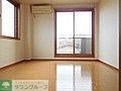 ソレアード　ビオス 302 3階1Kのリビング/ダイニング