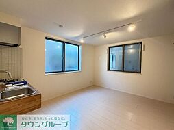 カーサ本木 201 2階ワンルームのリビング/ダイニング