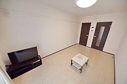 レオネクストヴィラージュ 402 4階1Kのリビング/ダイニング