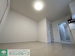 AJ草加新田 204 2階1LDKのリビング/ダイニング