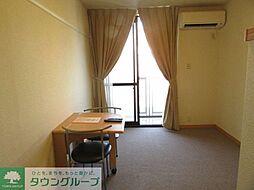 レオパレスマローネ 3階1Kのリビング/ダイニング