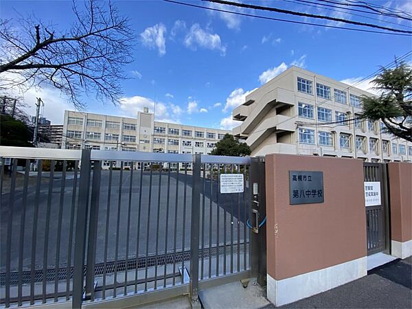 高槻市立第八中学校（1155m）