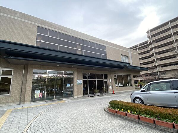 高槻市立阿武山図書館（610m）
